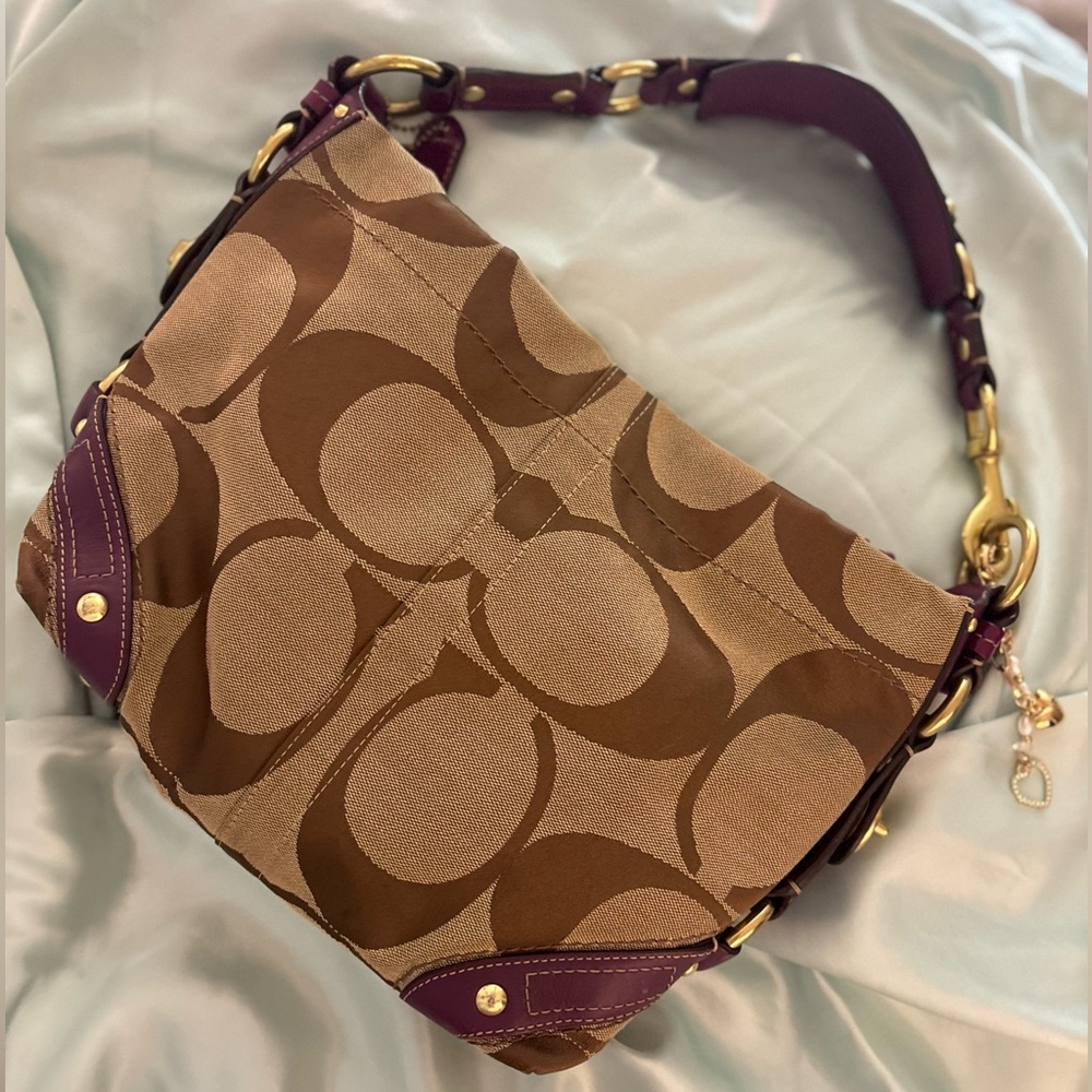 burgundy coach carly shoulder bag